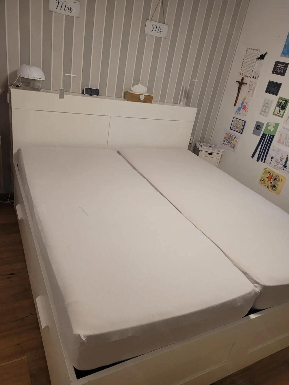 Ikea Bett mit Schubladen