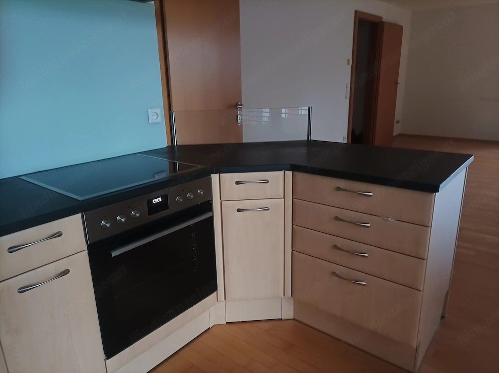 Zwei Zimmer Wohnung  Nähe Zentrum ab November zu Vermieten 