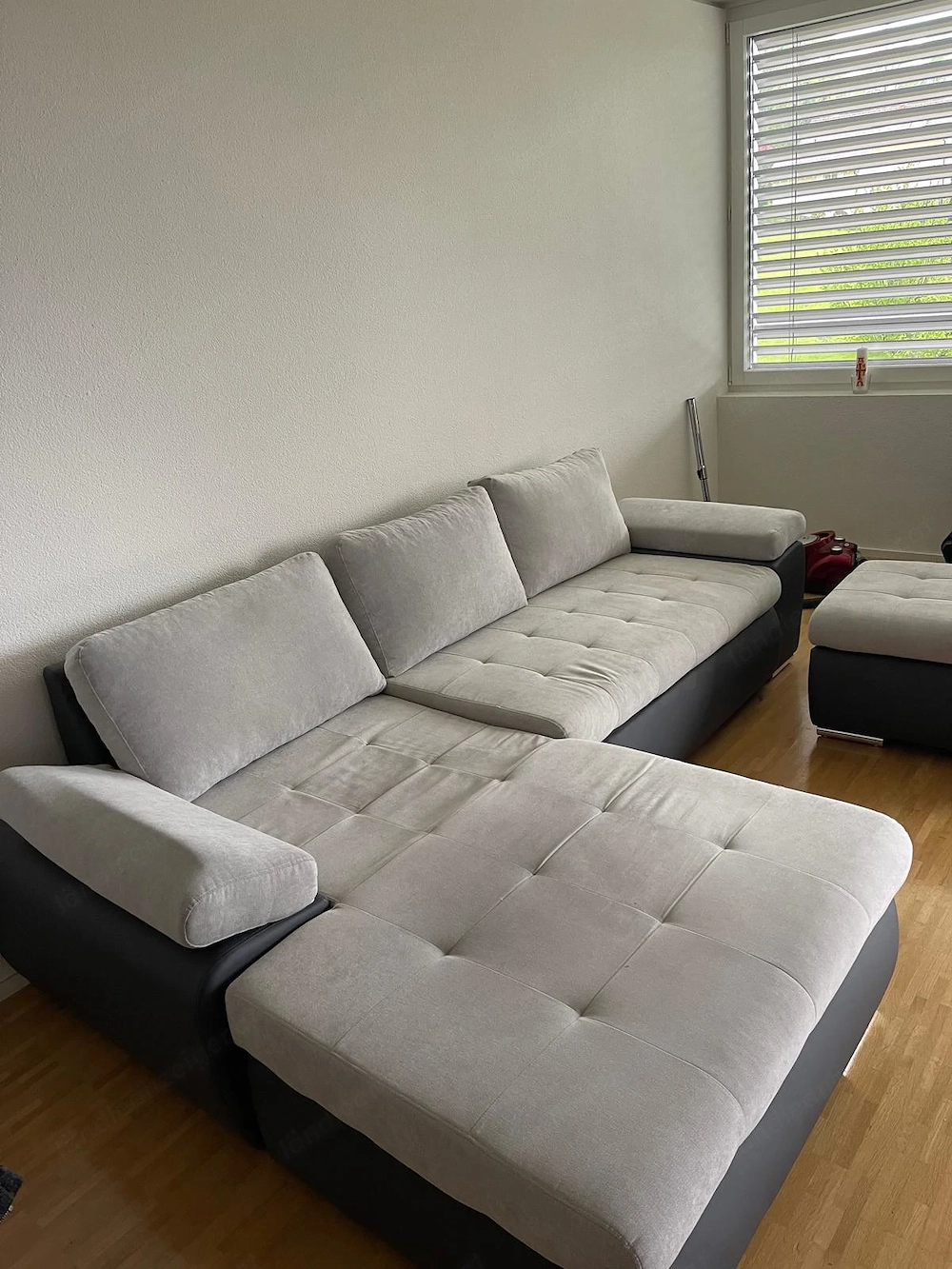 Couch in einem sehr gutem Zustand
