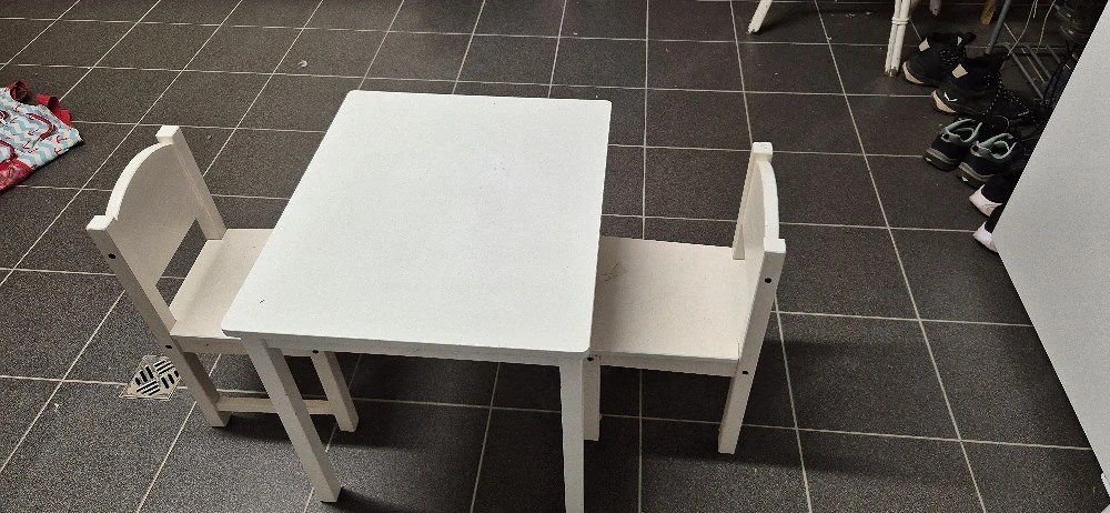 Kindertisch
