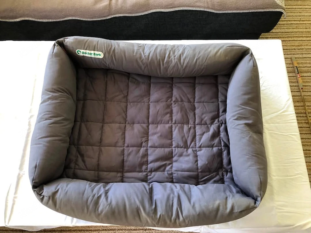 Hundebett Doctor Bark
