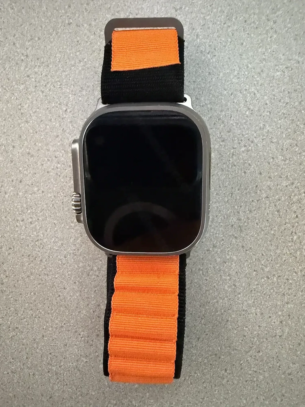  Apple Watch Ultra 2 49 mm Titanium + OVP,  2 Armbänder