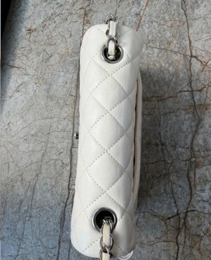 Chanel clissic double flap
