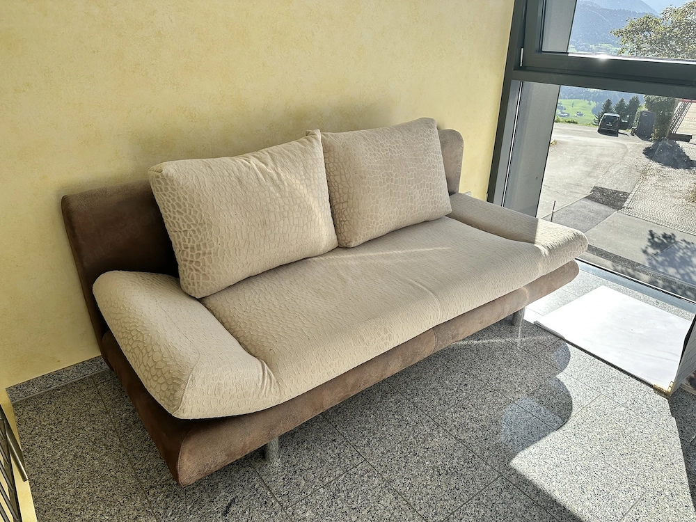 Couch (1,9m x 0,8m) - wegen Umbau abzugeben