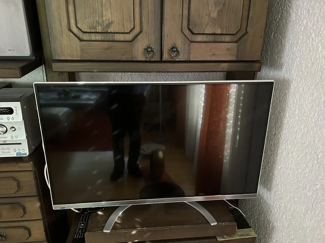 verkaufe fernseher technisat