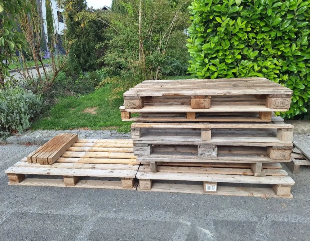 Paletten zu verschenken 