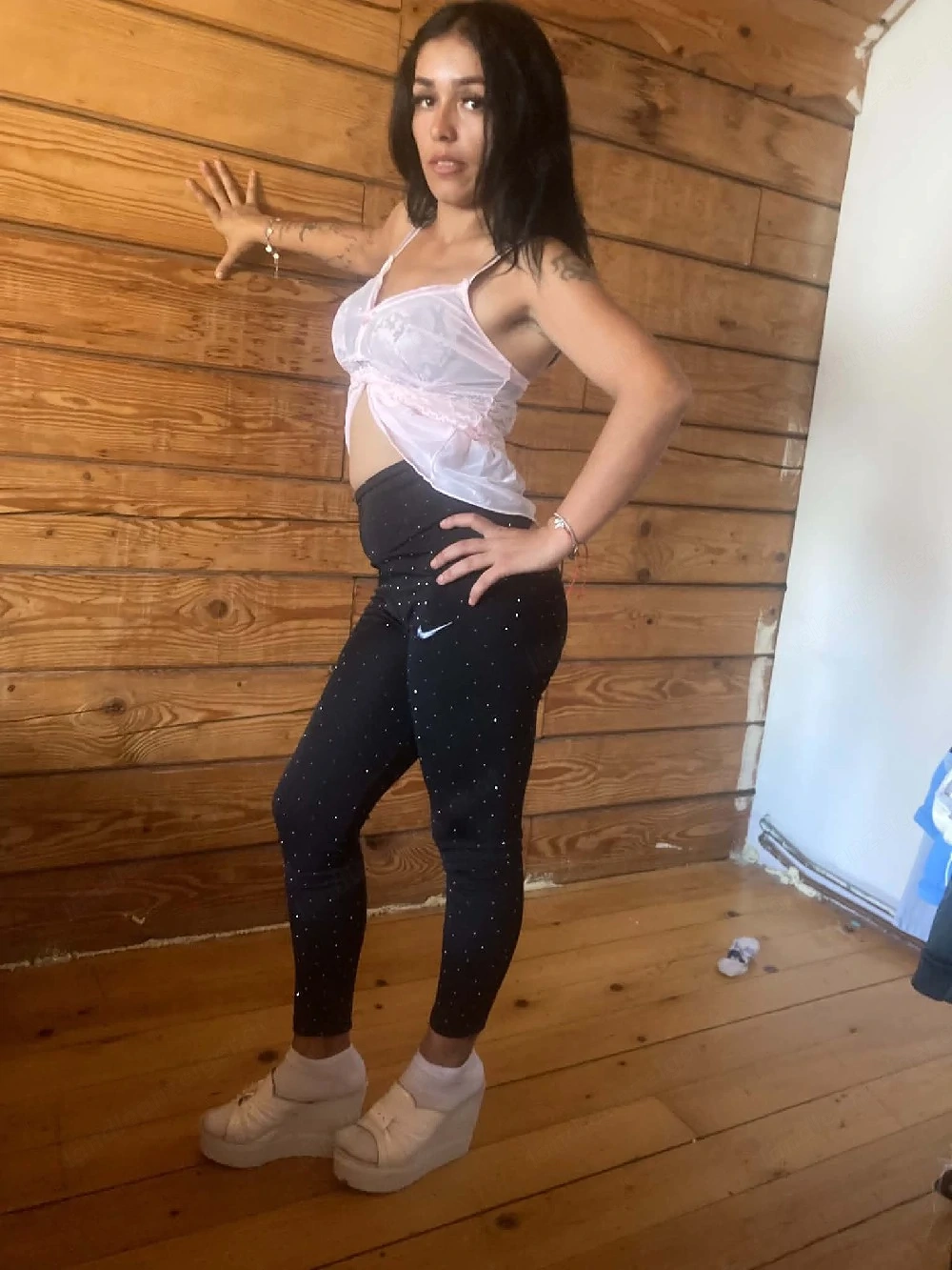 Hallo, ich bin Alina, ich bin neu in deiner Stadt, ich bin zart und attraktiv, komm zu mir, um unver
