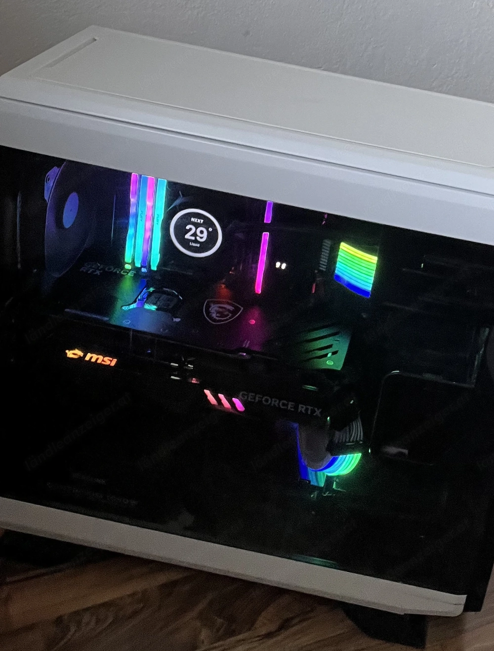 Lokaler KI-Server: RTX 4090 24 GB, Threadripper 3960X 24 Kerne, 80 GB RAM, 3 TB NVMe