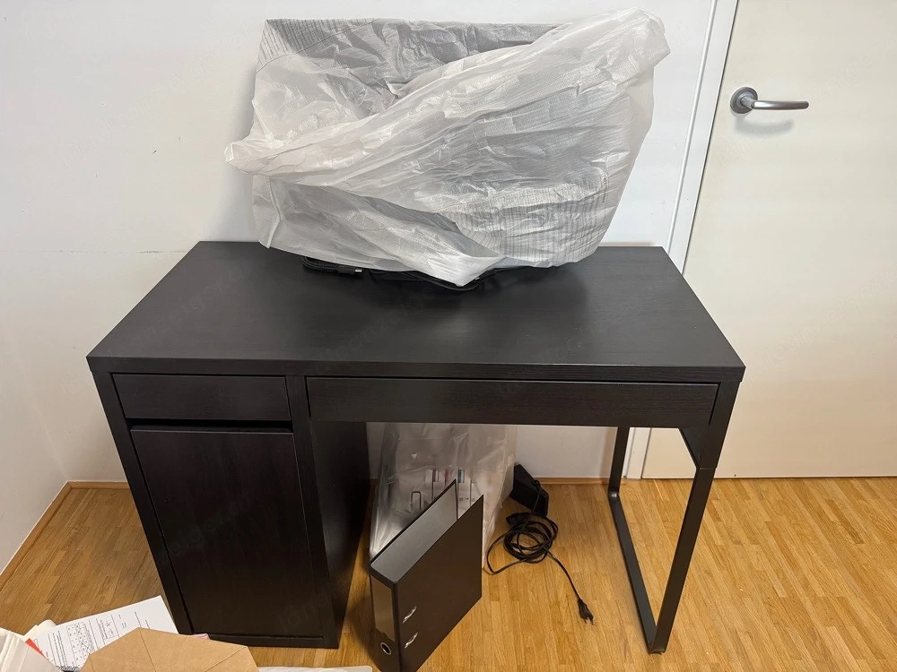 IKEA Schreibtisch dunkelbraun