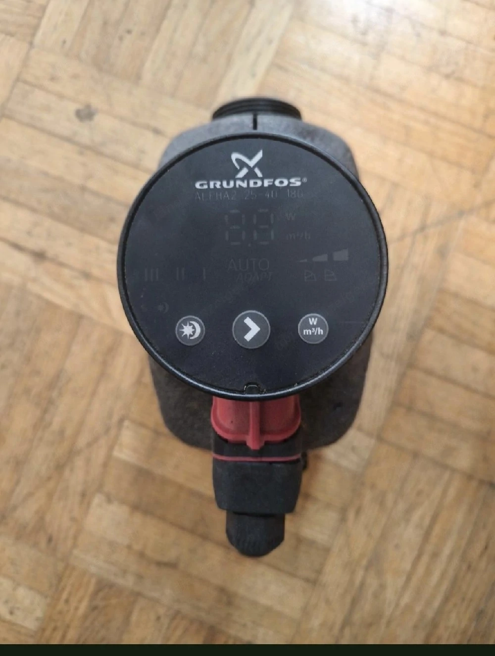 Grundfos Heizungspumpe Alpha2 25-40. 180