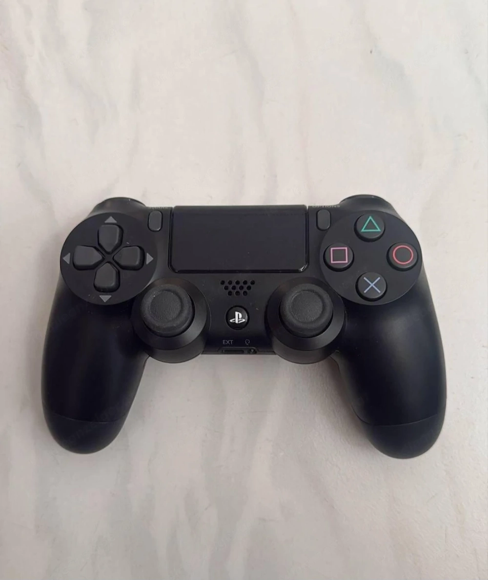 PS4 Controller (guter Zustand)