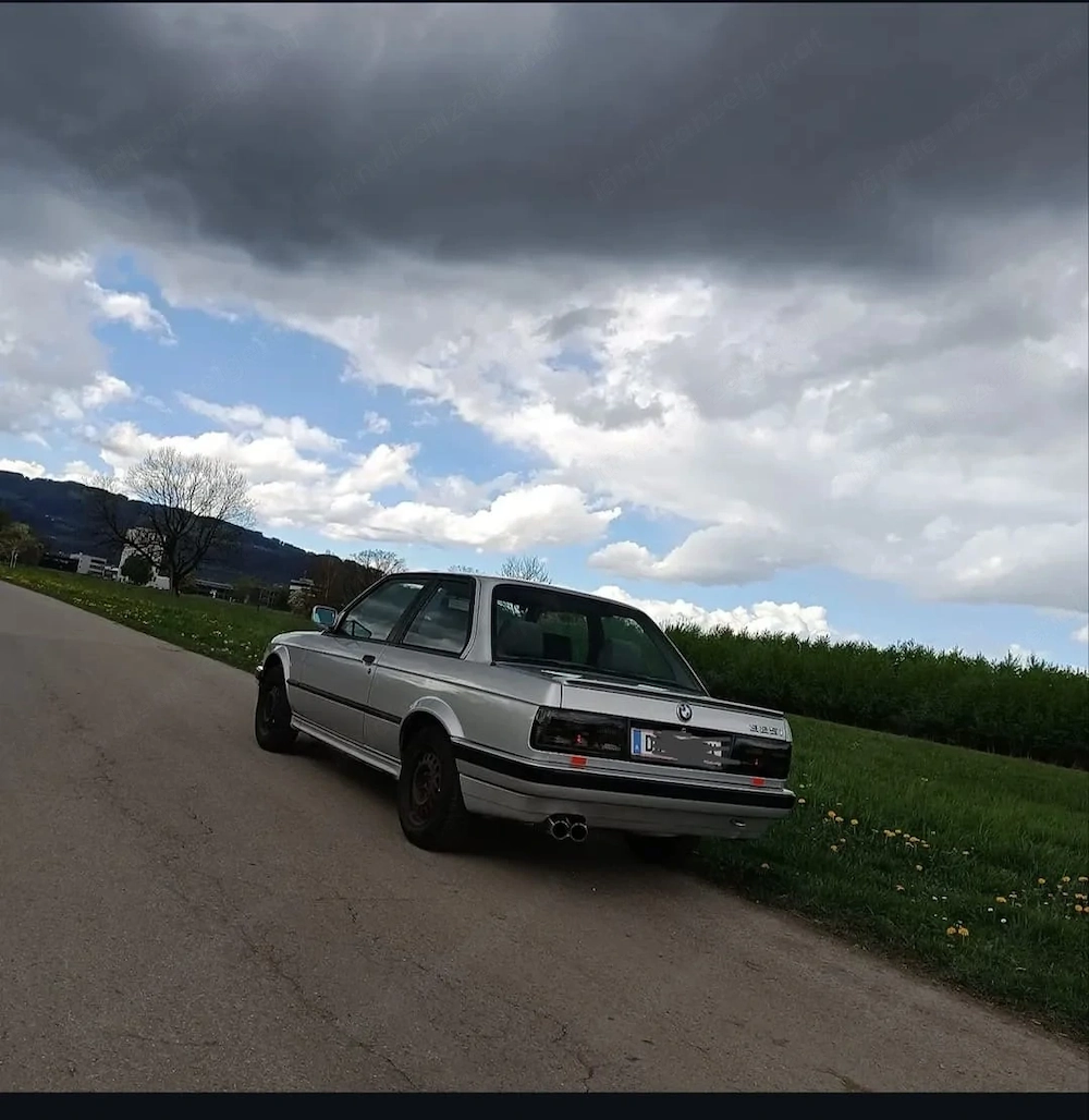 BMW E30 325i Coupé   170 PS   rostfrei   BBS Hartge