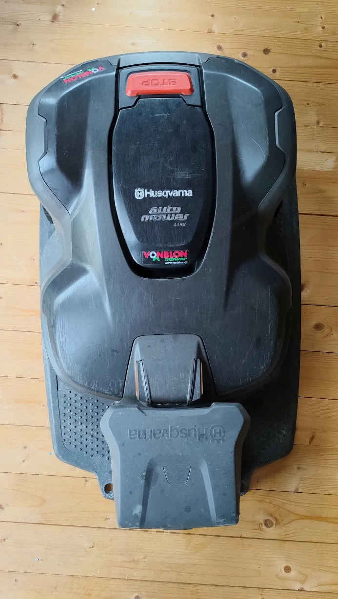 Rasenroboter,    Husqvarna Automower 415X inkl. Ladestation und Netzteil