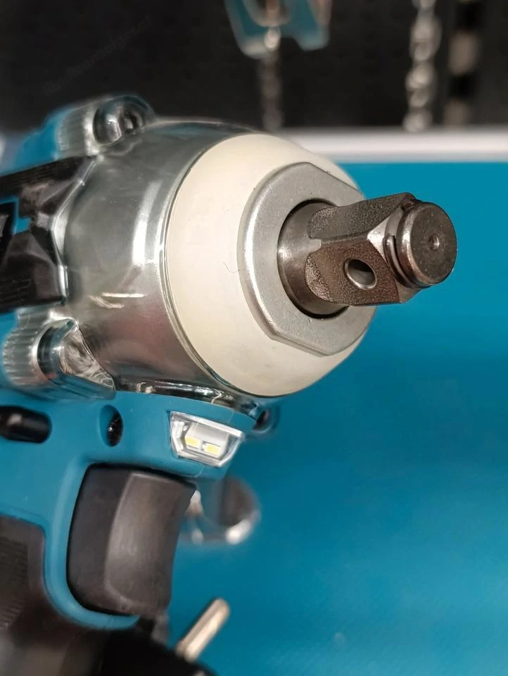Makita  dtw 300z