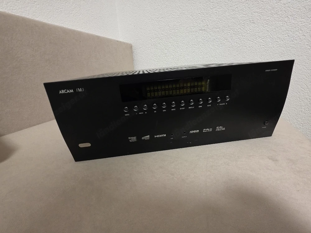 Arcam AVR 400