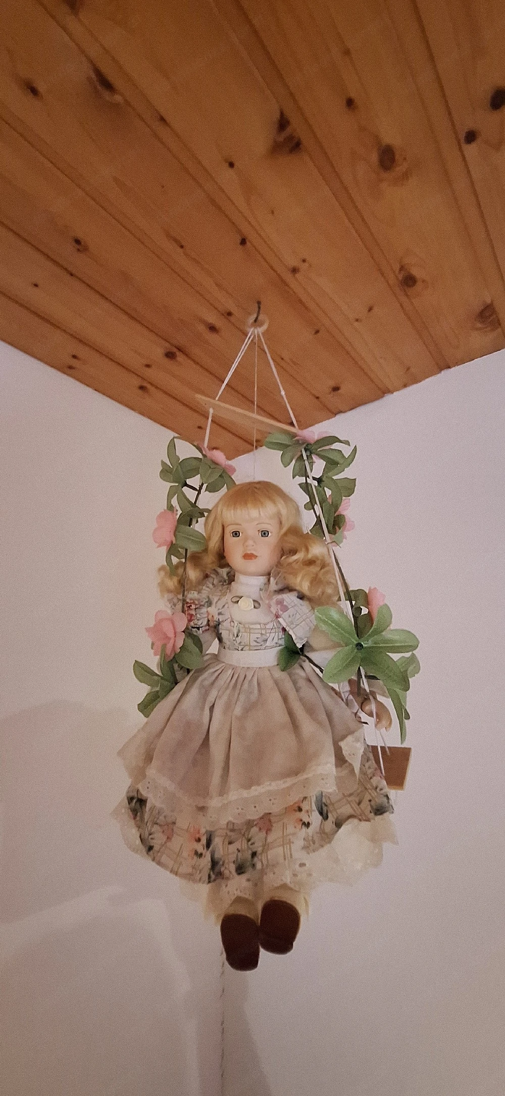 Porzelan Puppe
