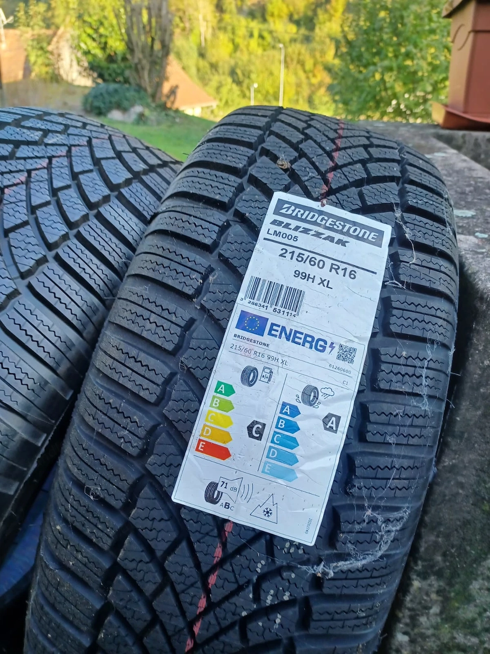 2 neue Bridgestone WR zu verkaufen