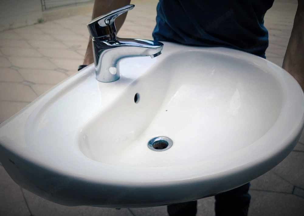 zu verschenken, gebrauchtes Waschbecken