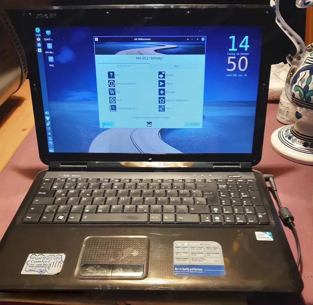 Asus Laptop X5DIJ Pentium T4200 15.6 HD  LED mit Speichererweiterung