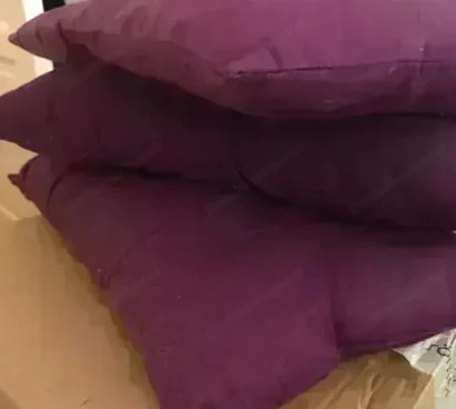 3 violette Kissen   MAßE