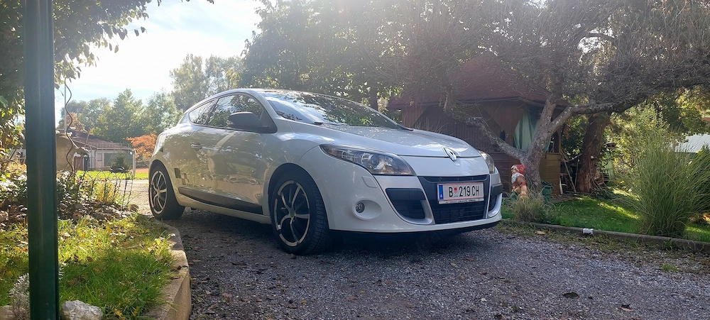 Renault Megane III Coupe