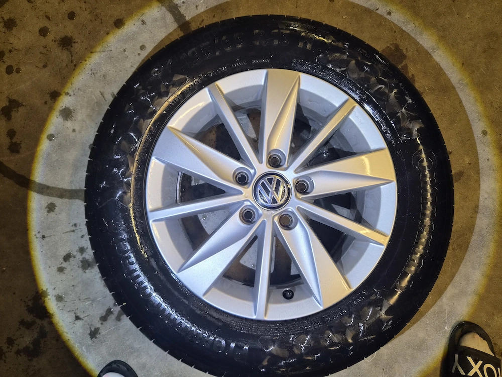 VW Orginalfelgen mit Continental Sommerferien