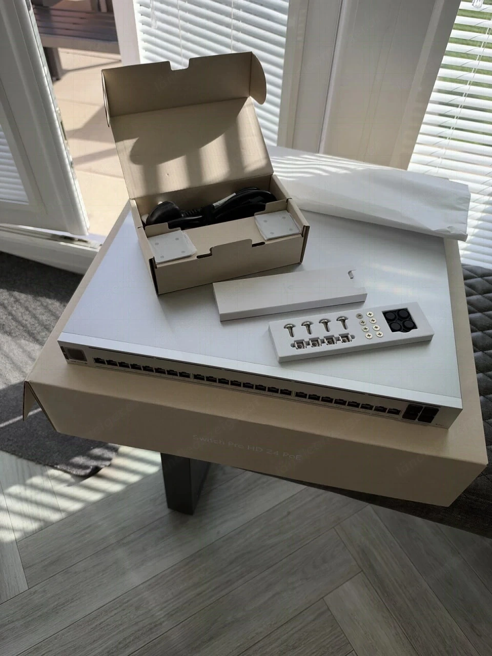 Ubiquiti UniFi Switch Pro HD 24 PoE   USW-Pro-HD-24-PoE (600W)