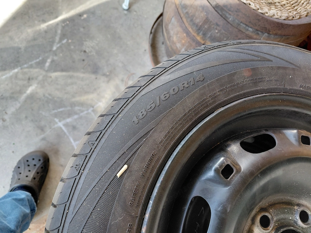 4 stk. Sommerreifen 185 60 14 mit felgen skoda fabia
