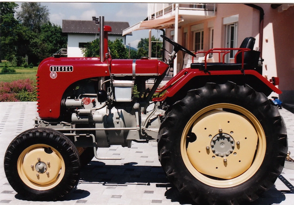Steyr T84e, Bj. 1961, Schnellgang, Hubwerk, Wendegetriebe, restauriert.