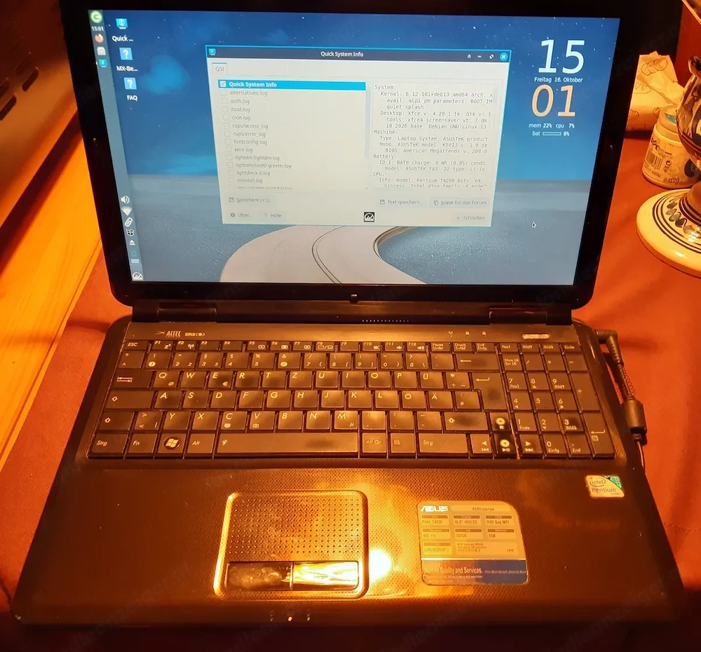Asus Laptop X5DIJ Pentium T4200 SSD 250 GB 15.6 LED mit Speichererweiterung