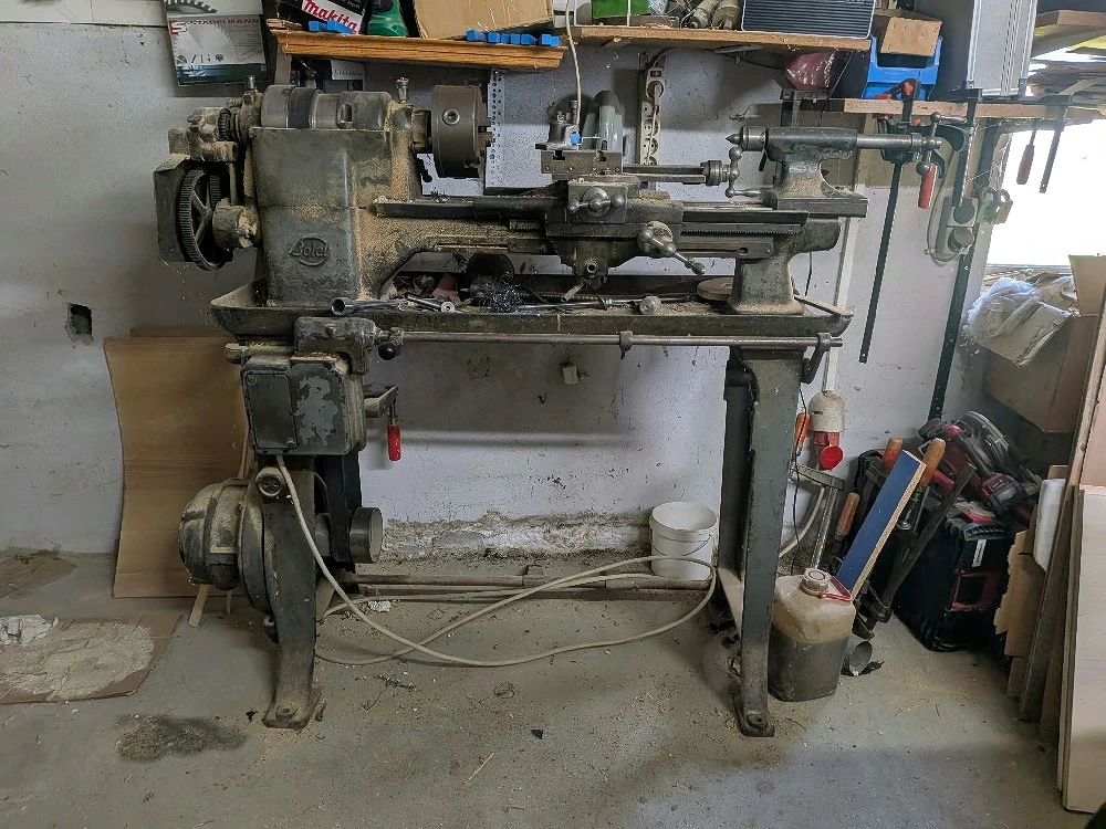 Drehbank für Metallarbeiten
