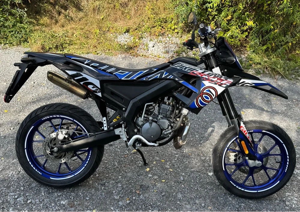 Moped Gilera SMT 50 Drifting 