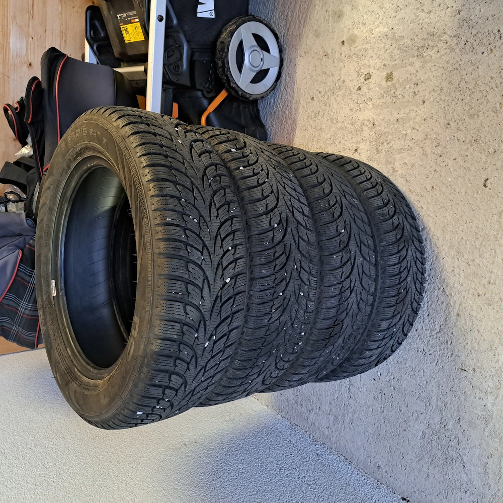 Nokian WRD3 Winterreifen 175 65R15 84T