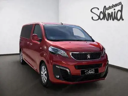 Peugeot Traveller