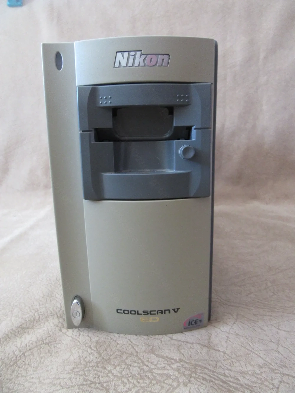Nikon Coolscan V LS50 ED Dia & Negativ Film Scanner der Profiklasse