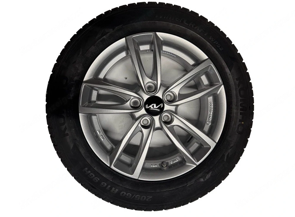 4x Original Kia WTXC620560KMTB Reifen Winter Komplettrad WKR 205 60R16 XL 96V EXTRA LOAD 