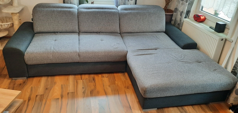 Große Couch wegen Umzug abzugeben!