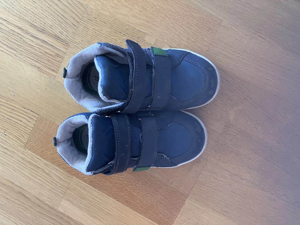 Kinder Halbschuhe gefüttert Gr. 27