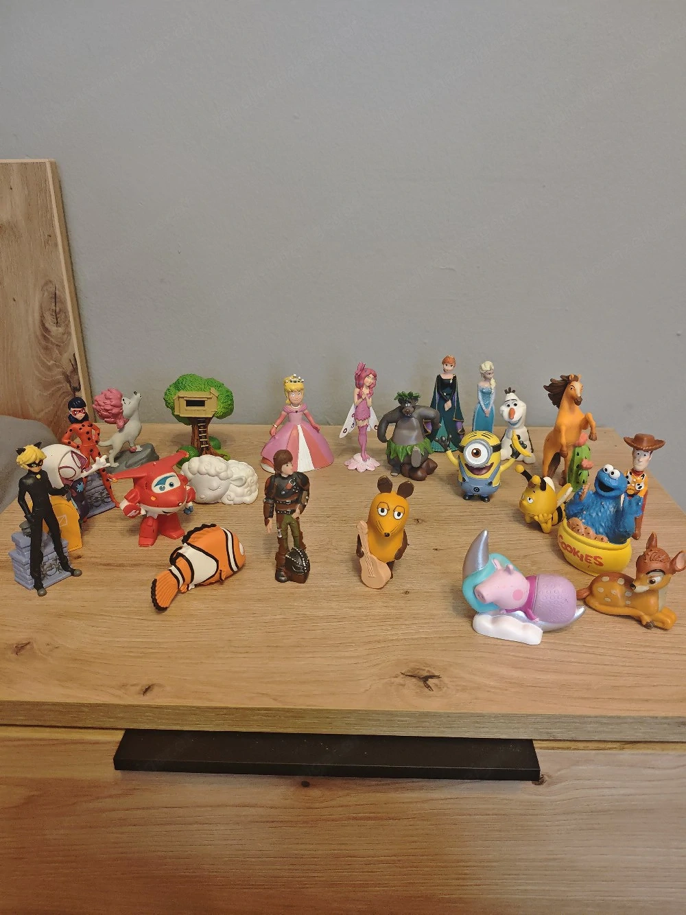 verschiedene Toniefiguren