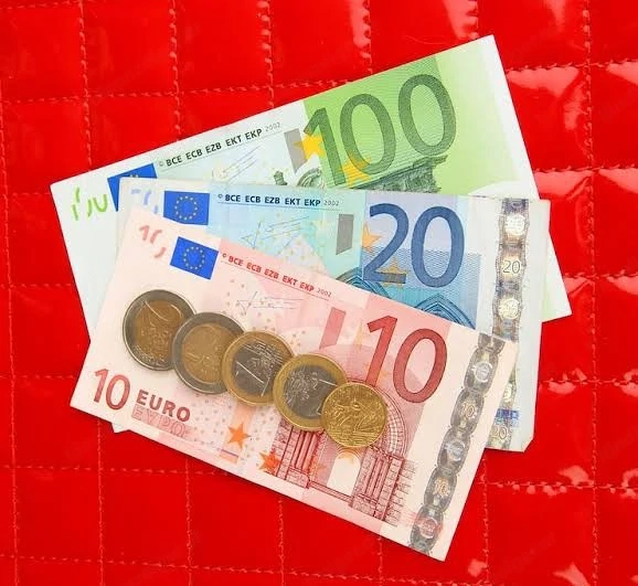 Kredi!t und Investitionen 