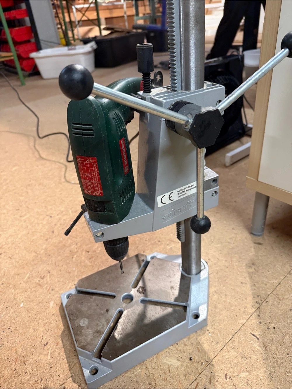 Metabo Schlagbohrmaschine SBE 520 mit Wolfcraft Bohrständer
