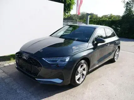 Audi A3 Sportback advanced TFSI S tronic *NAVI*PDC-KAMERA*LED*SHZ...