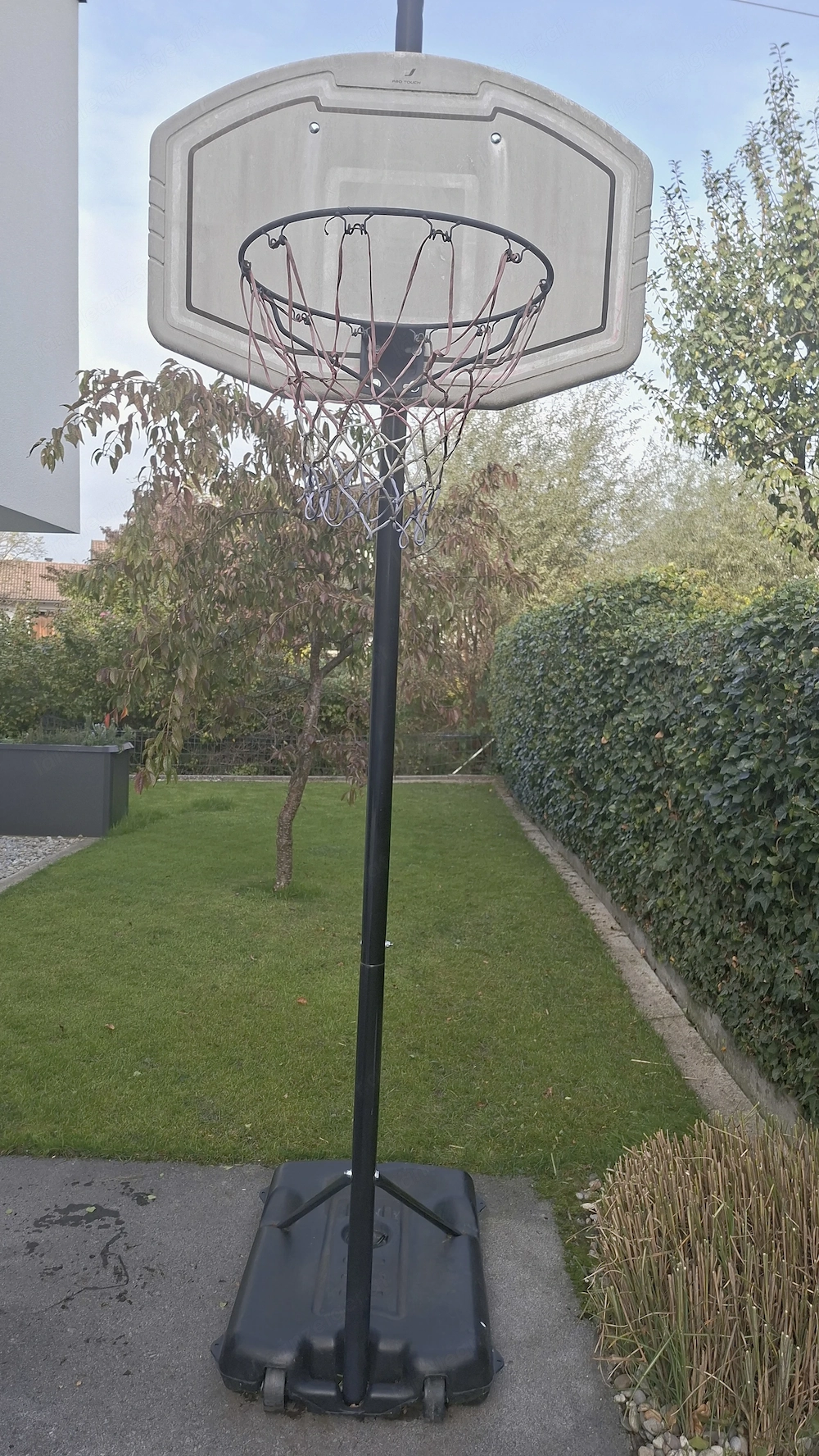 Basketballkorb zu verschenken 