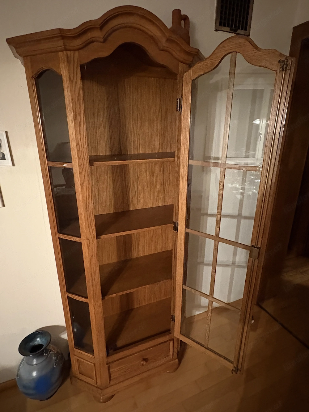 Holzvitrine - sehr gut erhalten 