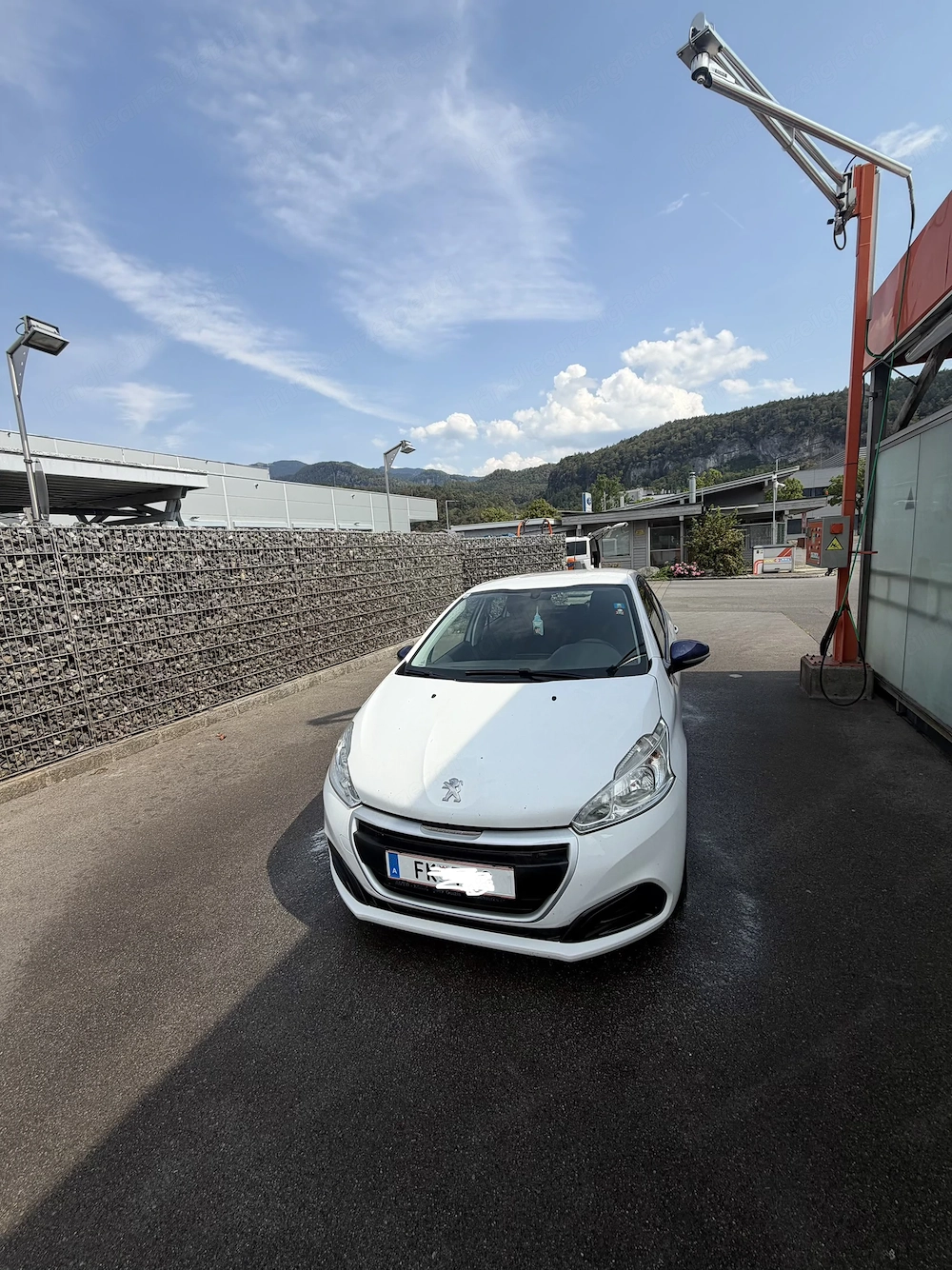 Peugeot 208 | Baujahr 2017 | 145 000 km | 1. Hand