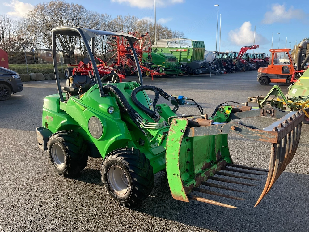 Avant 630 Kompaktlader Hoflader Hoftrac Minilader