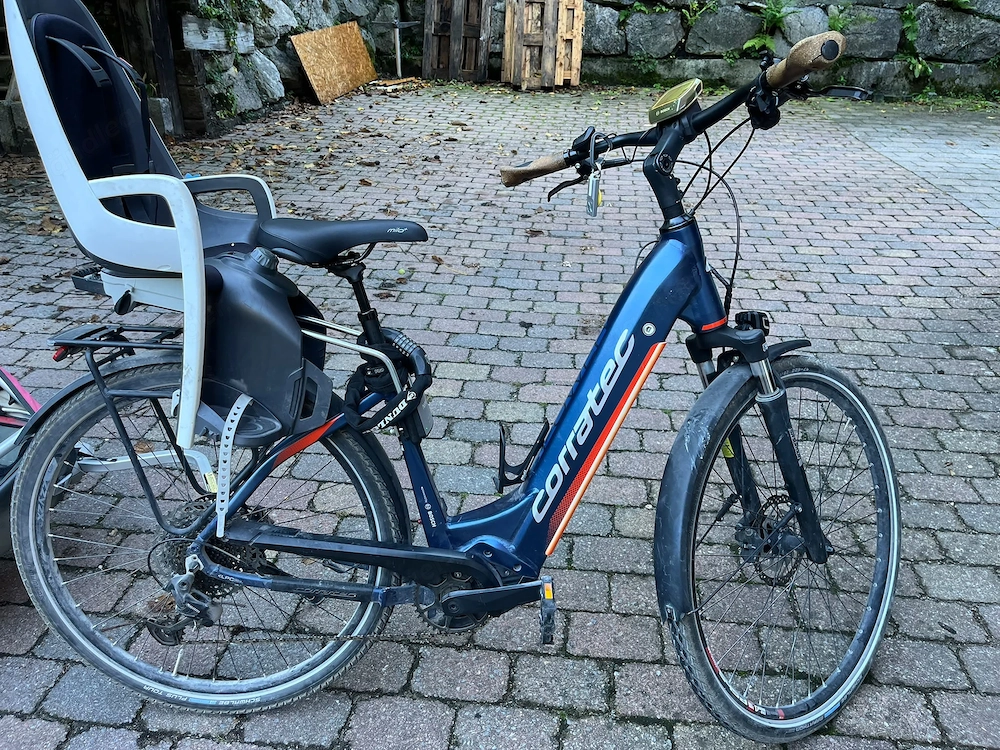 Corratec E-Bike   Bosch Performance Line CX   625 Wh   8.000 km   28 Zoll