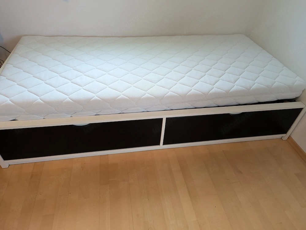 Bett mit Stauraum 90x200