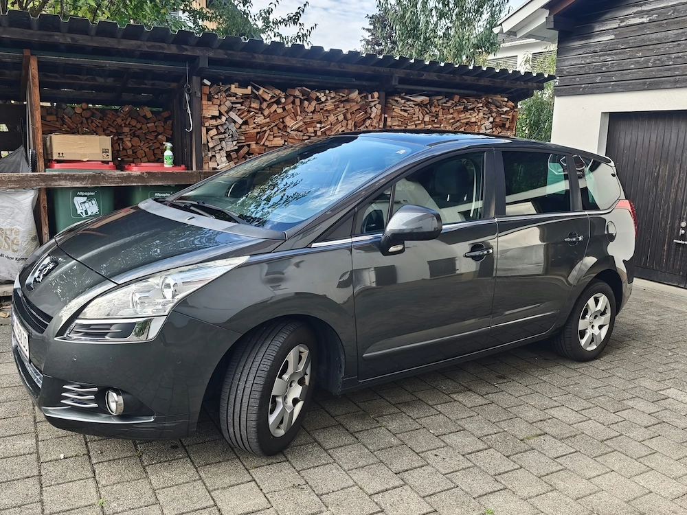 Verkaufe Peugeot 5008