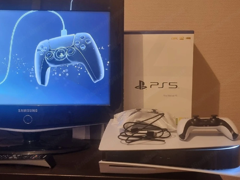 Sony PlayStation 5 Standard 825 GB mit 